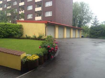 Schöne 2-Zimmer Wohnung im EG links + Garage & Stellplatz in Heiligenhaus bei Velbert