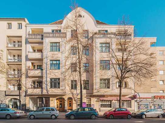 Vermietete 4-Raumwohnung mit Balkon als KAPITALANLAGE in Charlottenburg