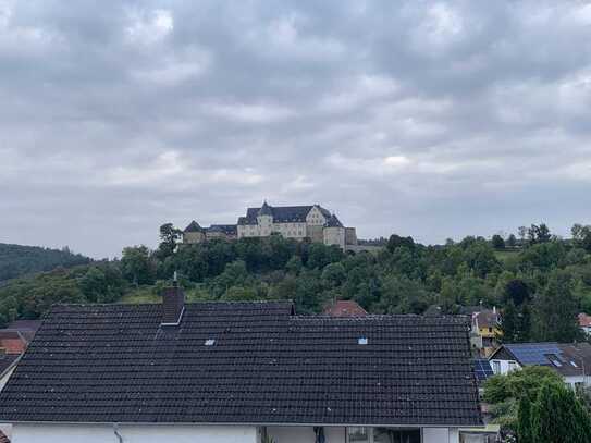 Neubau 3-Zi-Wo mit Balkon in Bad Kreuznach NUR für drei Personen