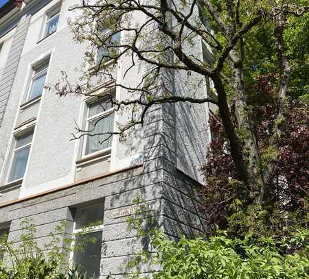 Vollständig modernisierte 3 Zimmer Wohnung in ruhiger Grünlage, große Wohnküche, modernes Duschbad