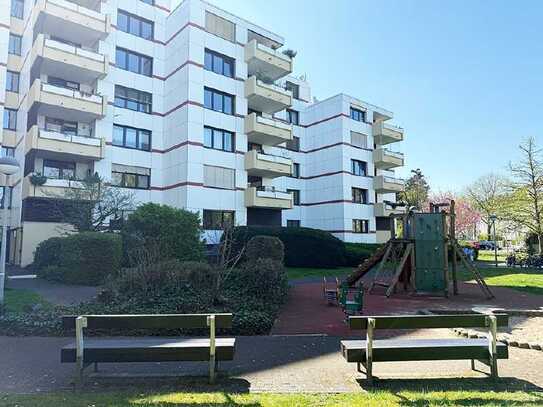 Frisch renovierte 3-Zimmer-Wohnung mit Loggia in Bonn-Castell, unweit der Rheinpromenade