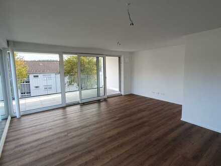 Neubau/Erstbezug 3,5-Zimmer-Wohnung mit Balkon und EBK in Altensteig