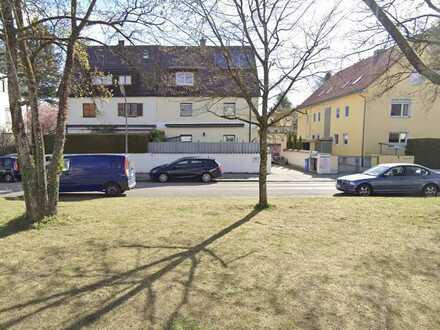 2-Zimmer-Wohnung mit Garten und Einbauküche in ruhiger Lage nahe U-Bahn