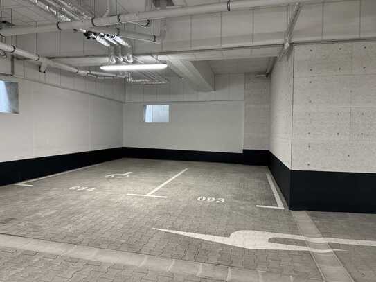 Tiefgaragenstellplatz zur Miete in Neubau - Zentrale Lage in Augsburg