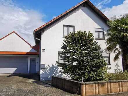 Attraktives Einfamilienhaus mit Wintergarten in Lingenfeld