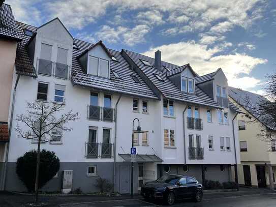 Lichtdurchflutete 3,5 Zimmerwohnung in Steinenbronn