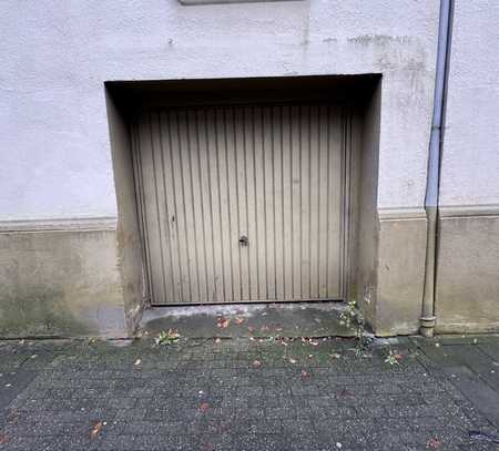 Garage auf der Schwelmestraße zu Vermieten