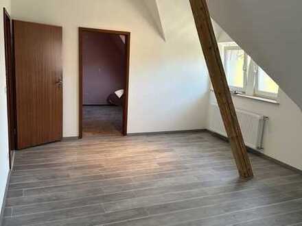 Charmante 2-Zimmer-Wohnung mit Einbauküche in Krefeld