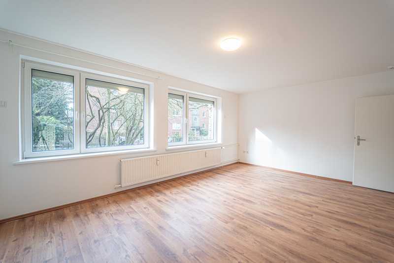 Ideal für Familien! Frisch sanierte 4-Zimmer-Wohnung mit Balkon in zentraler Lage!