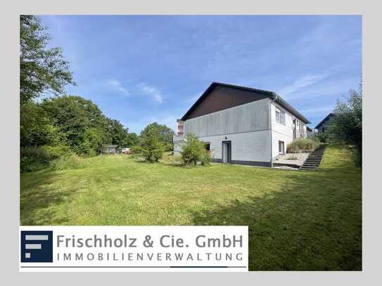 Einfamilienhaus mit Potenzial und großzügigem Grundstück in Meinerzhagen-Valbert zu verkaufen!