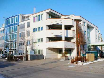 Barrierefreie und zentral gelegene Gewerbefläche mit Dachterrasse und Stellplatz