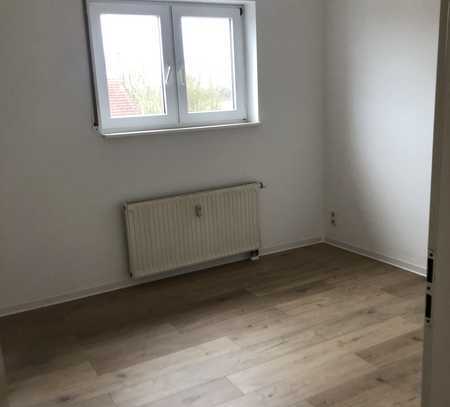 Schöne 2 Zimmer-Dachgeschosswohnung in beliebter Lage!