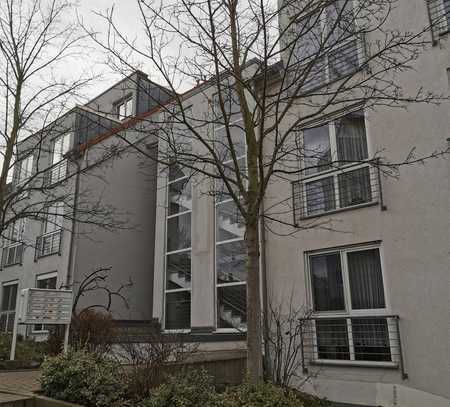 Schöne Wohnung über 2 Ebenen mit Balkon und PKW-Stellplatz an der Rabeninsel zu vermieten