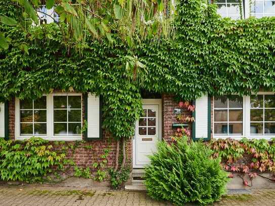 Naturnahes Wohnen: Mehrgenerationenhaus im Gartenparadies