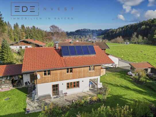 Energieeffizientes Einfamilienhaus mit sonnigem Garten und viel Platz für die Familie!