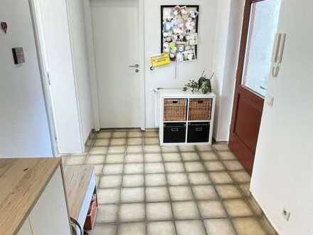 **EIN SONNENSTRAHL IN SCHWIERIGEN ZEITEN**Haupthaus in einem ehemaligen Obsthof sucht nette Mieter!