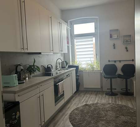 Altbau-Wohnung im Herzen von Lage