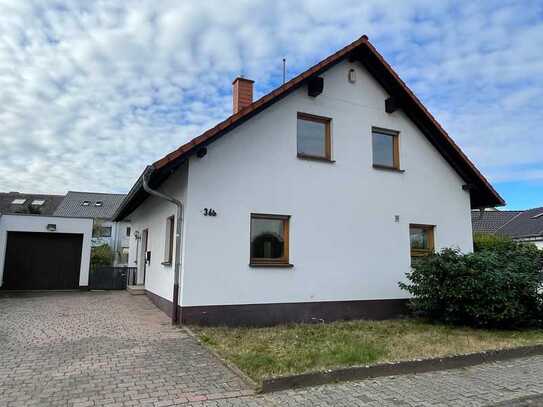 6-Zimmer-Einfamilienhaus mit EBK und Waldrandlage in Neuhofen, ideal für Familien mit Kindern