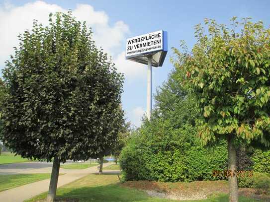 Werbepylon an der B300 zu vermieten