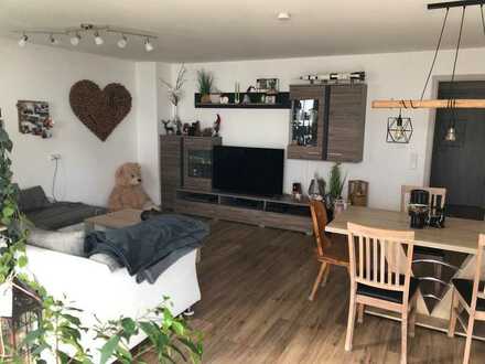 Moderne 3-Zimmer-Erdgeschosswohnung mit Garten in Kösching