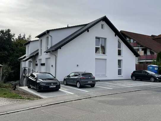 4 Zimmer Neubauwohnung mit Balkon und Blick ins Grüne