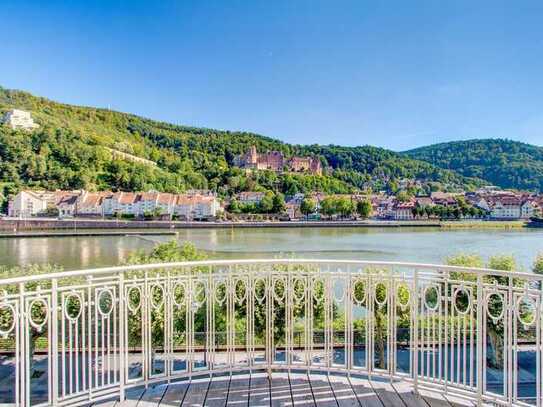 Großzügige Wohnung Belle Etage und 1. OG im Villenanwesen „Czerny Villa“ in Bestlage