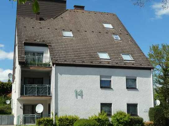 Ramstein: helle, lichtdurchflutete Eigentumswohnung mit 2 Zimmern, Küche, Bad & Balkon