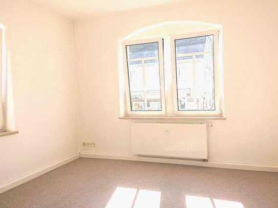 Sonnige 2-Raum-Wohnung im Zentrum