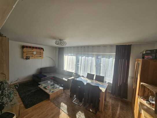 2-Zimmer Wohnung, 67m², 650€