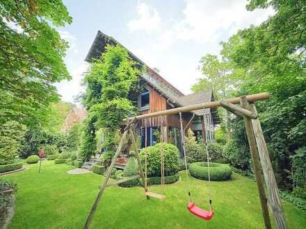 Ein Traum aus Glas & Holz:
Architektenhaus in Reichelsdorf