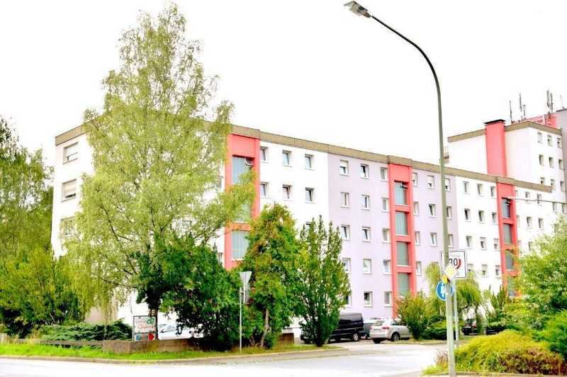                                                               *** Frisch renovierte 3-Zimmer Wohnung ***                                                       in Mooslohe (Weiden in der Oberpfalz)