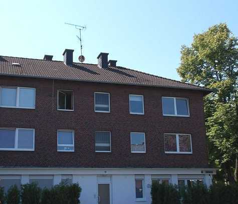 teilsanierte 3-Zi-Wohnung mit Balkon in Lüdinghausen