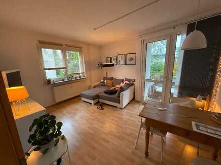 Helle 3-Zimmer Wohnung mit Balkon und Einbauküche in Schierstein