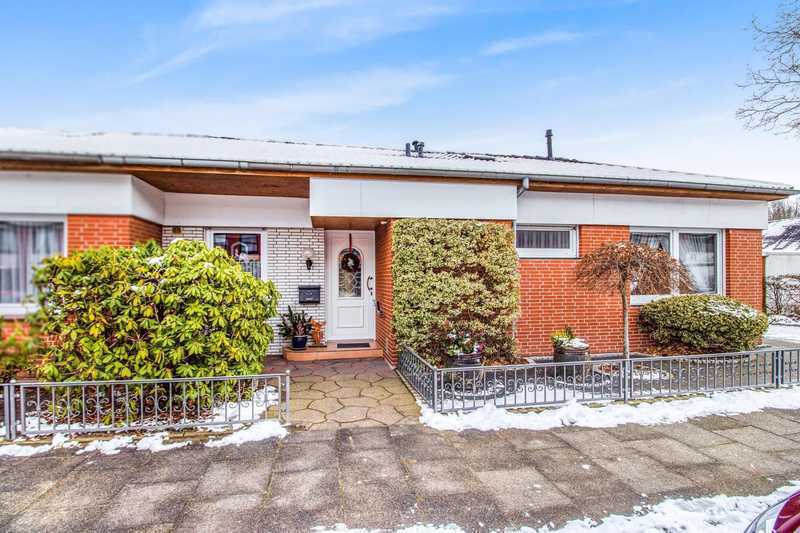 Bremen-Kattenesch: Reihenend-Bungalow mit Garage in ruhiger und bevorzugter Wohnlage