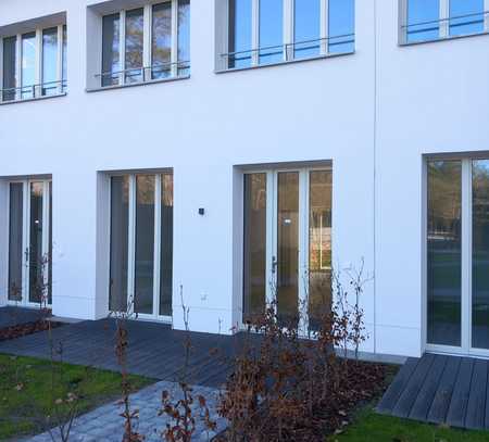 ERSTBEZUG! Hochwertig sanierte Maisonette-Wohnung über 2 Etagen im QUARTIER AM MEER im Block V