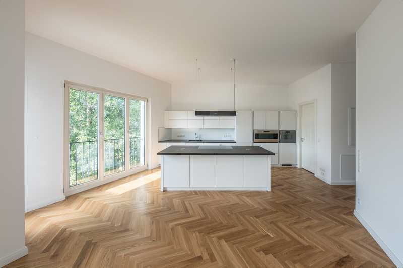 Sonnige Wohnung mit großem Wintergarten