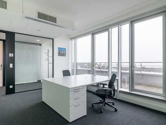 Privater Büroraum für 3 Personen 15 sqm in Regus Sachsenhausen