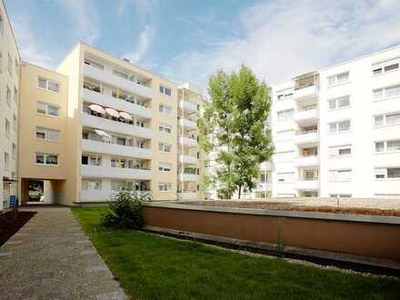 Endlich bezugsfertig!!! Kernsanierte 1-Zimmerwohnung mit Balkon