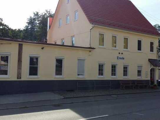 PROVISIONSFREI !!! Restaurant in zentraler Lage mit zusätzlichen Wohneinheiten