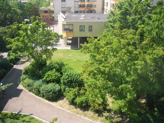 Gemütliches 1-Zimmer-Apartment mit ca. 32,50 m² im 2. Obergeschoss im Zentrum von Salach