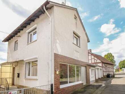 Gepflegtes Zuhause für Groß und Klein: 4-Zi.-EFH für Familien in Allendorf (Lumda)