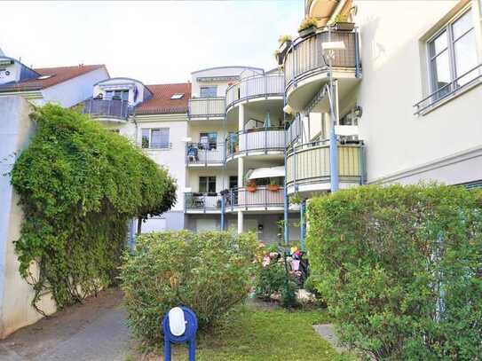 Erkner | Moderne 3-Zimmerwohnung | Bezugsfrei | Südbalkon | Wannenbad | Pkw-Stellplatz |