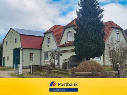 Resthof mit Gewerbe in Siems