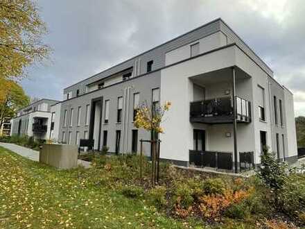 Traumhaftes Penthouse, drei Zimmer, großzügige Terrasse und 2 TG StP in Bayreuth