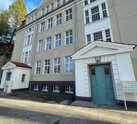 Wohnen im Denkmal - einladende 3-Raum-Wohnung im historischen Quartier