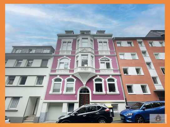 Charmante Dachgeschoss-Maisonettewohnung mit Terrasse in W-Südstadt