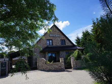 Ein Haus mit Stil und einem Hauch von Geschichte