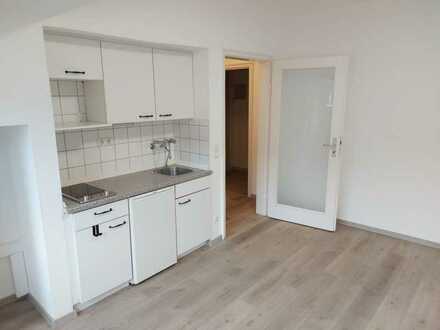 Hübsches kleines Appartement Nähe Eishalle