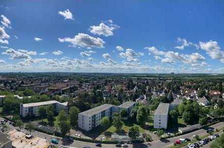 Neu renovierte 4,5-Zimmer-Wohnung mit Weitblick (2 Balkone), Klimaanlage, EBK