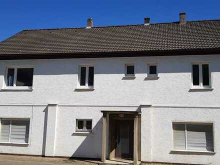 Top sanierte Büroflächen mit ausreichend Parkplätzen, am Stadtrand von Menden...